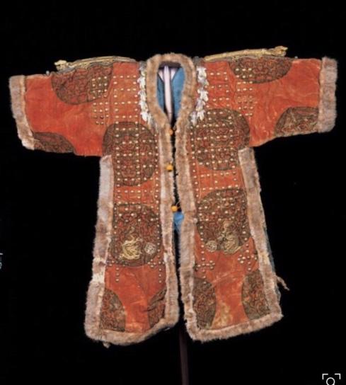 I wrote an art history paper and just need to be formatted as Chicago style. things I used in my paper http://heritage.go.kr/heri/html/HtmlPage.do?pg=/cul/cultureEasySub02_08.jsp&pageNo=1_4_2_0 a gove 3