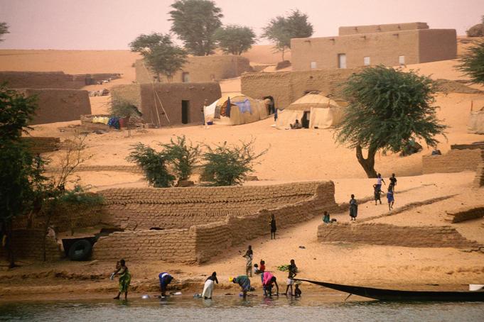 OVERVIEWIn this creative writing assignment, you must travel back in time and imagine what life was like for an individual in the past. This process helps develop an understanding of the impact of tim 1