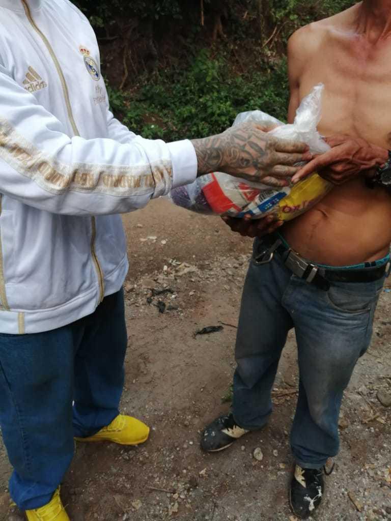 For each week, you will have a choice of which forums to participate in. 1 Referring back to the Sullivan and Bunker generational gang model, what generation of gang would a Mexican drug cartel be and 2